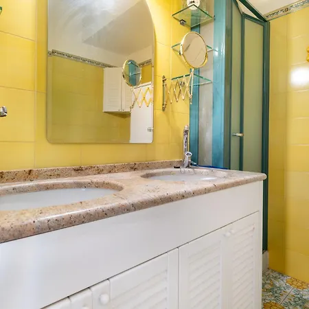 Hostdomus - Viola Terrace Free Parking Apartamento *