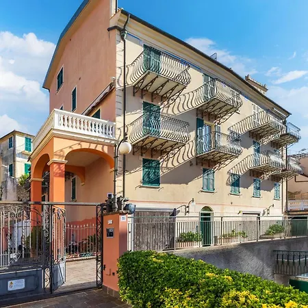 Hostdomus - Viola Terrace Free Parking Finale Ligure