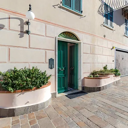 Hostdomus - Viola Terrace Free Parking Apartamento Finale Ligure