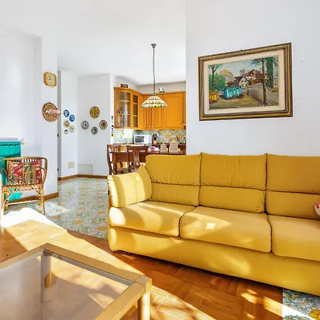 Διαμέρισμα Hostdomus - Viola Terrace Free Parking *
