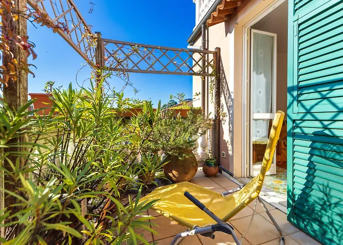 Hostdomus - Viola Terrace Free Parking 公寓